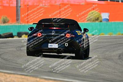 media/Oct-18-2025-Extreme Speed (Sat) [[d6d7e1fef1]]/Group 3 Purple/Session 2 (Turn 3)/